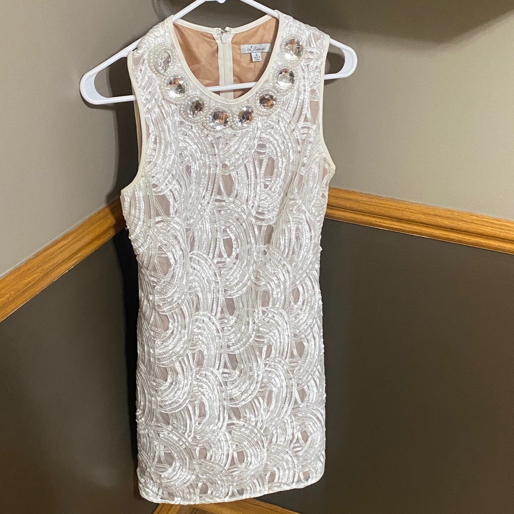 Liliana Elegant White Sleeveless special occasion Dress size 4